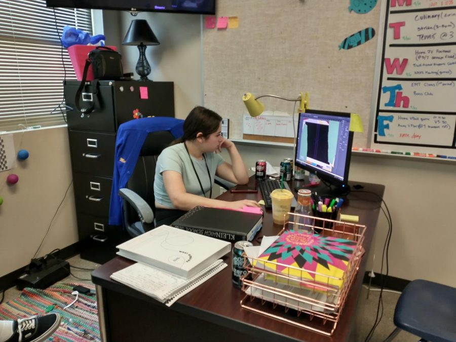 Editor-In-Chief Christina Trevino works during her three periods in the journalism room.